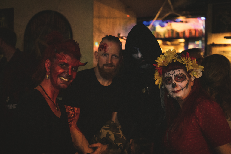 Pogue Mahone Halloween 4